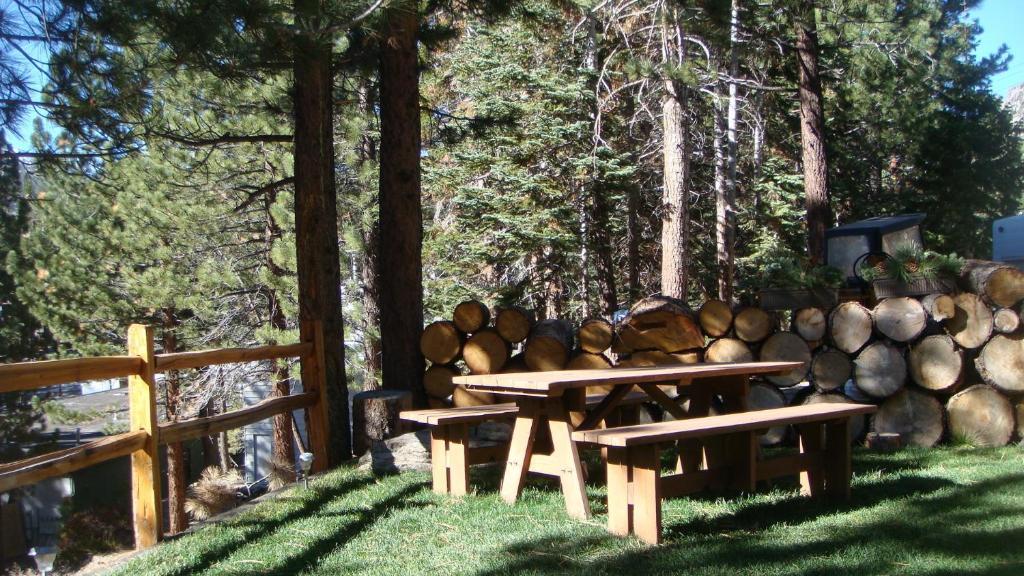Innsbruck Lodge Mammoth Lakes Exteriér fotografie